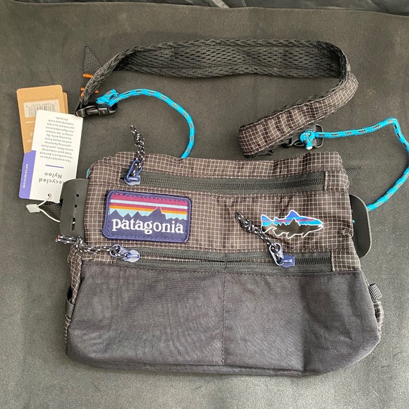 Patagonia Other - Patagonia Wader Work Station Crossbody Bag